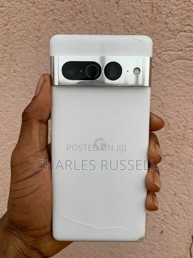 Google Pixel 7 Pro 512 GB White · Photo 1