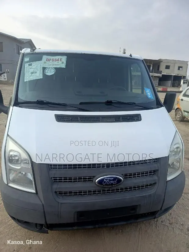 Ford Transit 2012 White · Photo 1