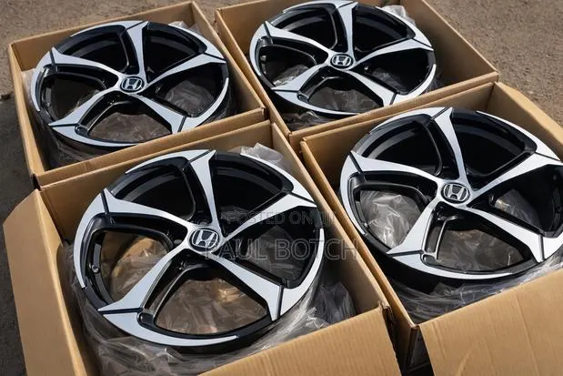17-Inch Honda Civic Sports Rims · Photo 1