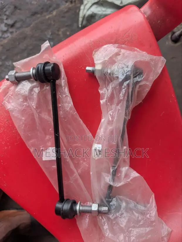 Chrysler 300 Linkage · Photo 1