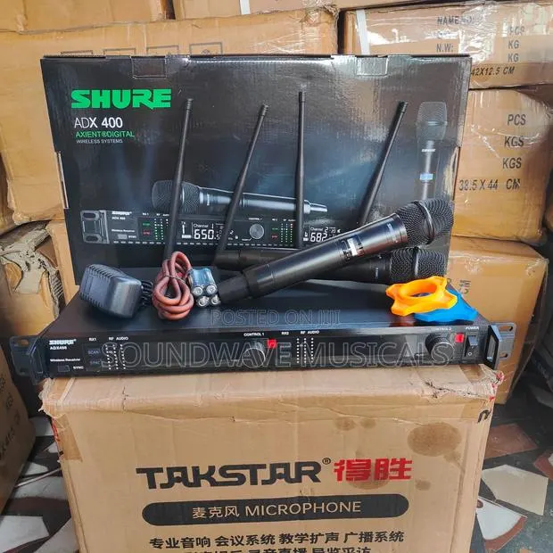 Shura Adx 400 Axient Digital Wireless Microphone · Photo 1