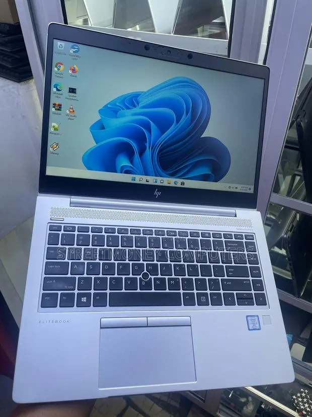 Laptop HP EliteBook 840 G6 8GB Intel Core i5 SSD 256GB · Photo 1