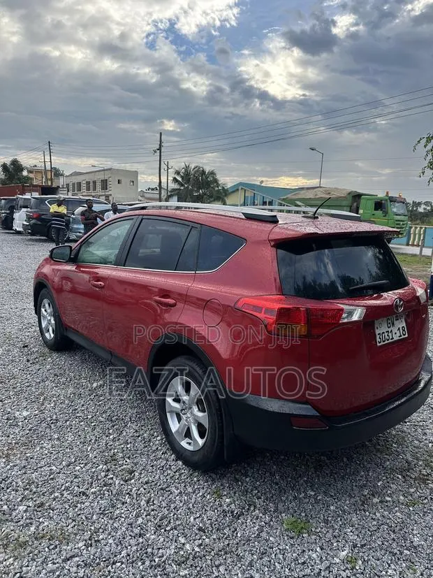 Toyota RAV4 2014 Red · Photo 1