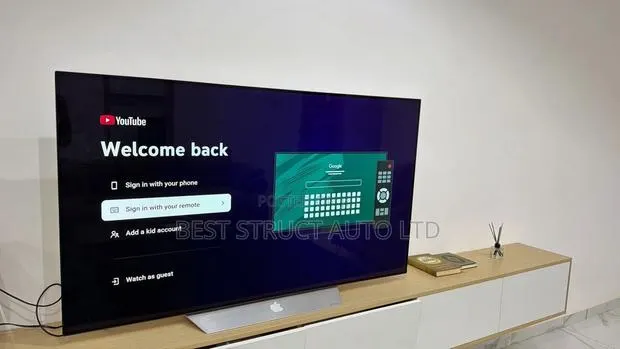 Slightly Used Lg 65 Inches Smart Oled Tv · Photo 1