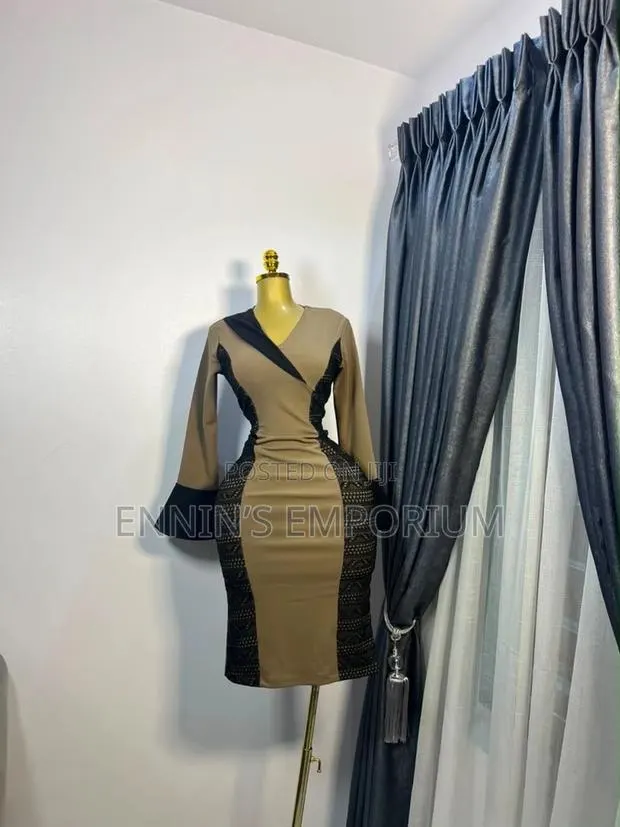 Elegant Mocha & Black Bodycon Dress | Office & Occasion Wear · Photo 1