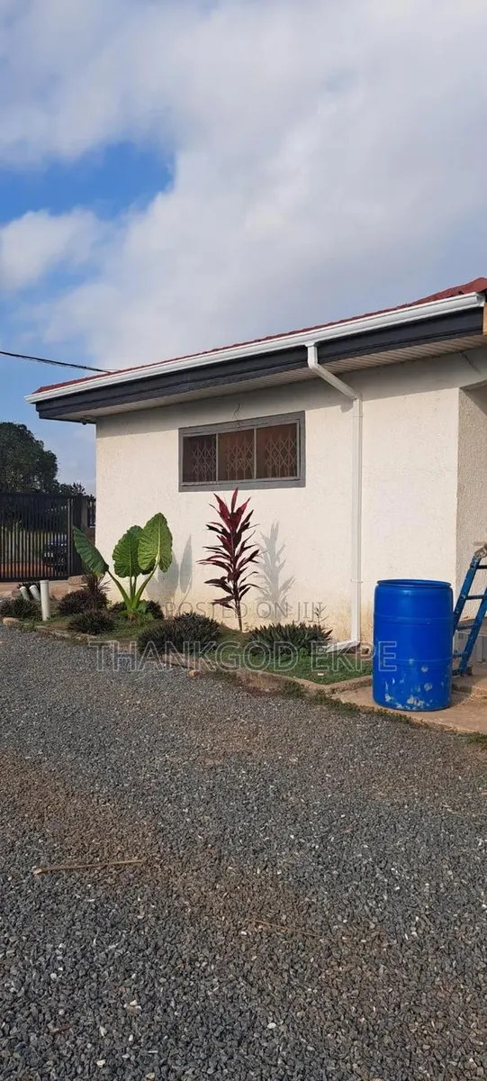 Quality Rain Gutter and Black Accessories Now · Photo 1
