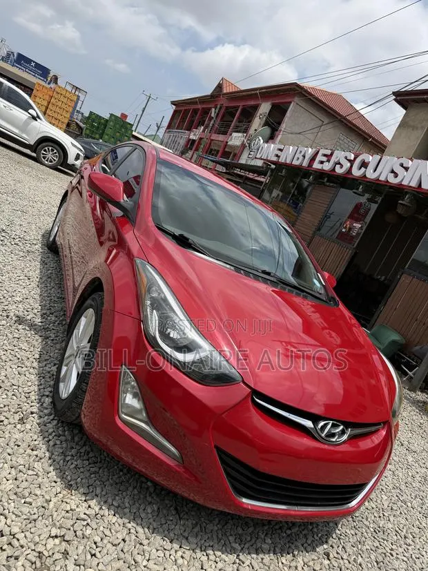 Hyundai Elantra SE 4dr Sedan (1.8L 4cyl 6A) 2015 Red · Photo 1