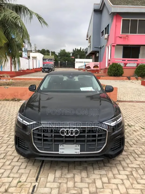 New Audi Q8 2023 Black · Photo 1