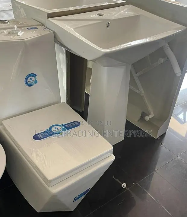 Watercloset, Two Pieces Water Closet Toilet Seats · Photo 1