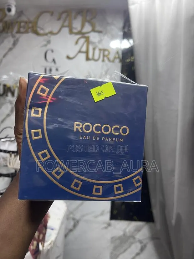 Roccoco Perfume · Photo 1