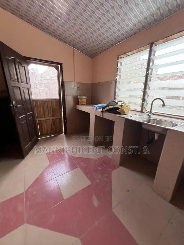 1bdrm Apartment in Lakeside, Ashaley Botwe for rent · Photo 1