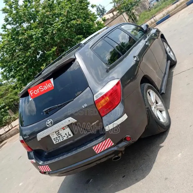 Toyota Highlander 2010 Black · Photo 1