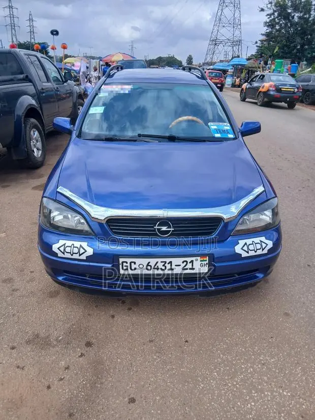 Opel Astra 1.8 2003 Blue · Photo 1
