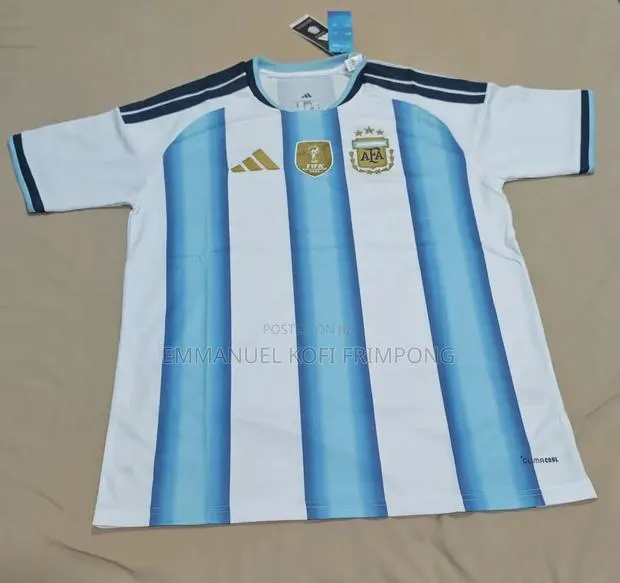 Club and National Team Jersey · Photo 1