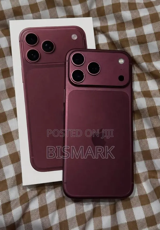 New Apple iPhone 18 Pro Max 256 GB Red · Photo 1