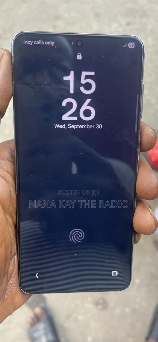 Google Pixel 6a 128 GB Black · Photo 1