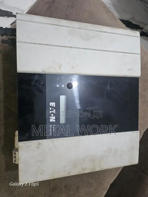 Solar Inverter · Photo 1