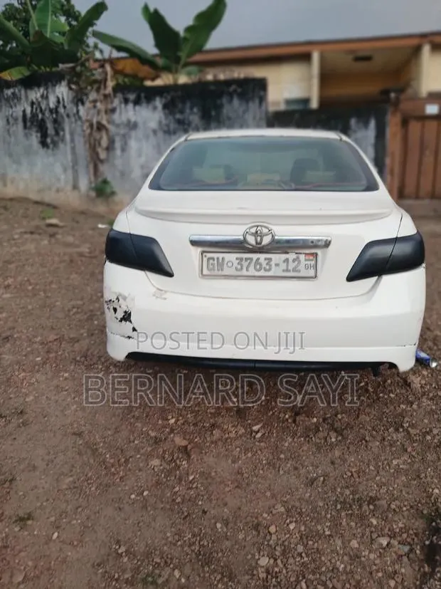 Toyota Camry 2007 White · Photo 1
