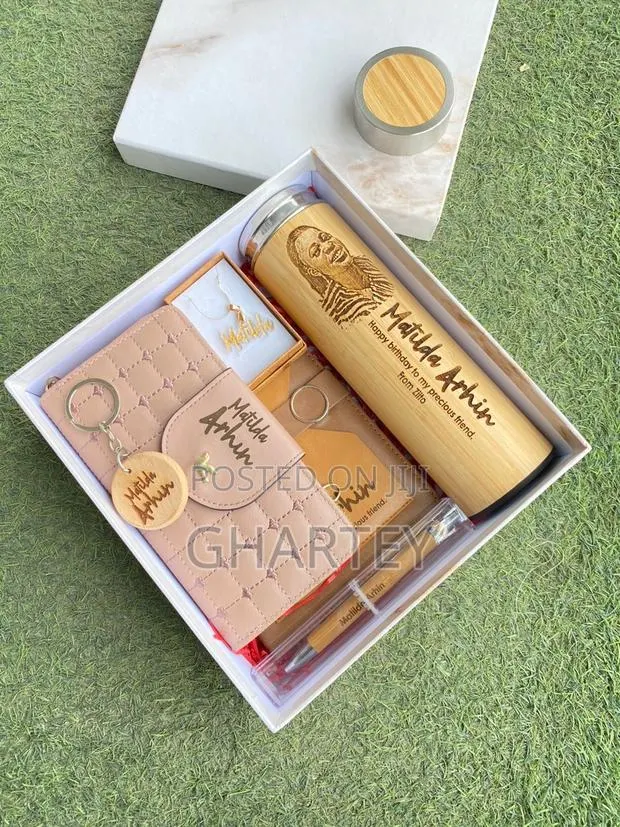 Customized, Personal Gift Set for Her · Photo 1