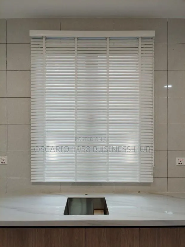Chief Wooden Blinds Curtains · Photo 1