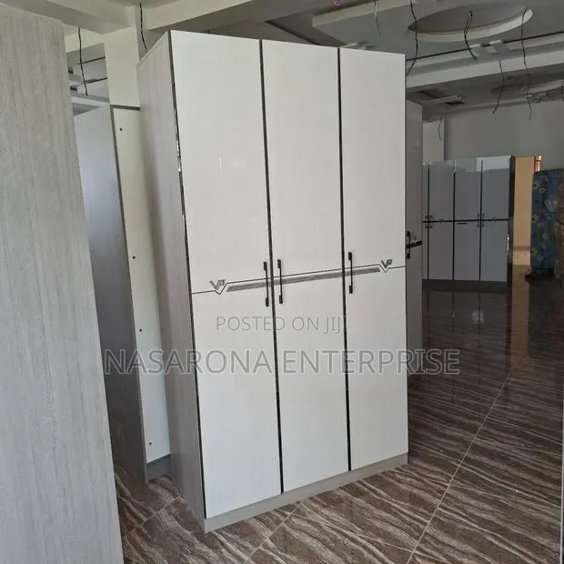 High Gloss Double Wardrobe 120x55x220cm Kmo3+B+7 · Photo 1