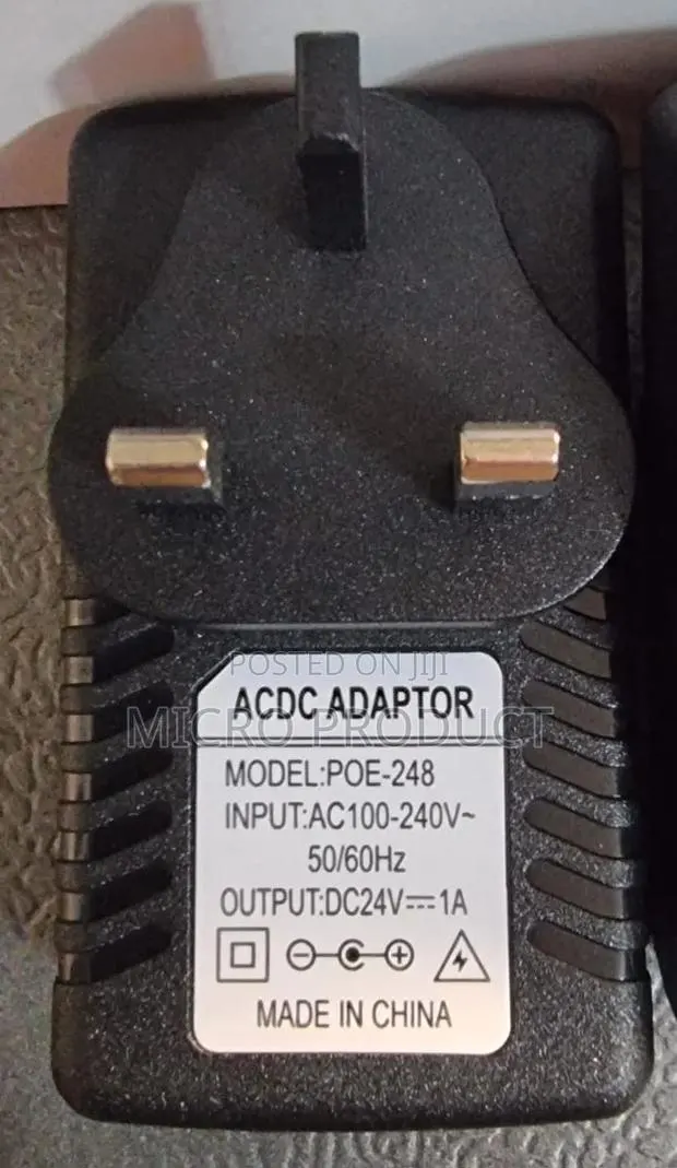 24V PoE Adapter · Photo 1