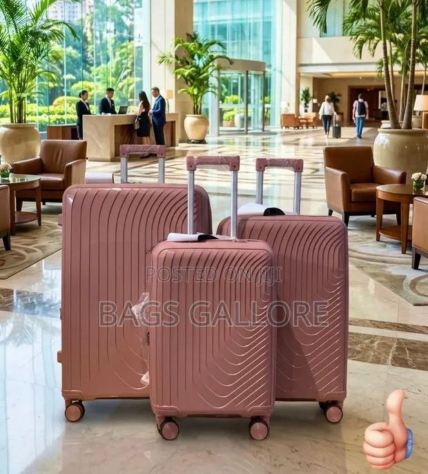 Peach Color Luggage · Photo 1