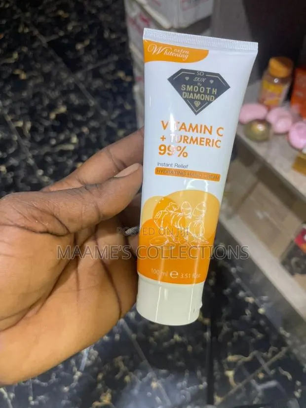 Smooth Diamond Vitamin C + Turmeric 99% Hydrating Hand Cream · Photo 1