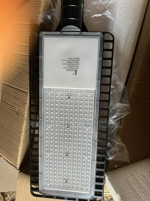 Quality 200watt Led Street Lights(complete) · Photo 1