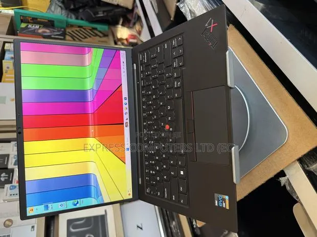 Laptop Lenovo ThinkPad X1 Carbon 32GB Intel Core i7 SSD 1T · Photo 1