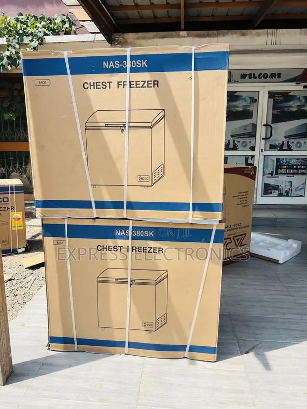 Limited Stock Chest Freezer 251L Nasco · Photo 1