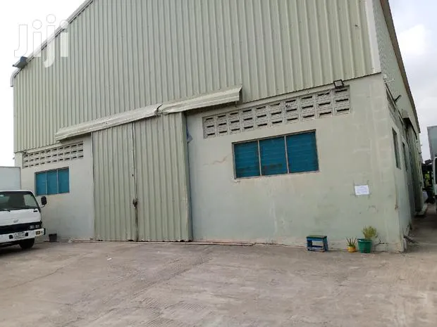 350sqm Warehouse at Achimota · Photo 1