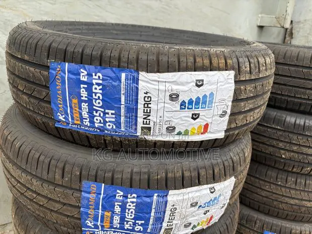195/65r15 Tyre · Photo 1