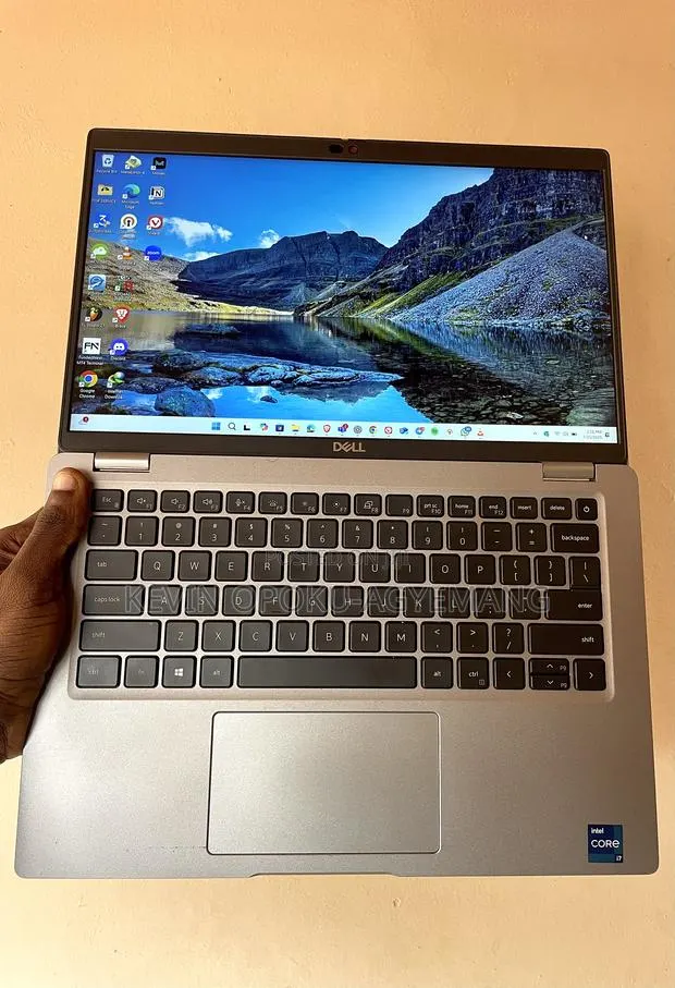 Laptop Dell Latitude 5420 16GB Intel Core i7 SSD 256GB · Photo 1