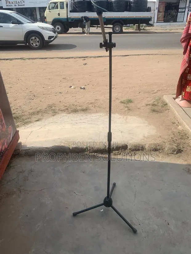 Adjustable Microphone and Phone Stand · Photo 1