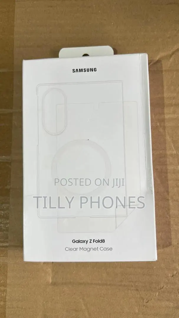 Samsung Galaxy Z Fold 8 Clear Magnet Case · Photo 1