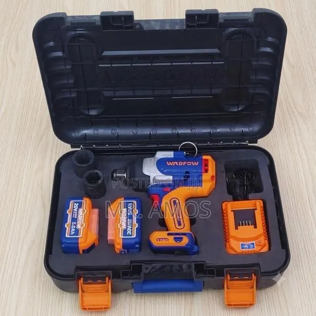 1280n.M Cordless Impact Wrench With 3 Sockets Set - Wcd1b128 · Photo 1