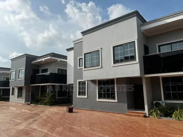 3bdrm Townhouse / Terrace in Ab Richie Properties, Parakuo Estate · Photo 1