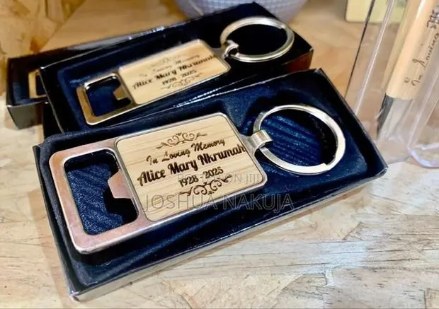 Metal and Wooden Opener · Photo 1