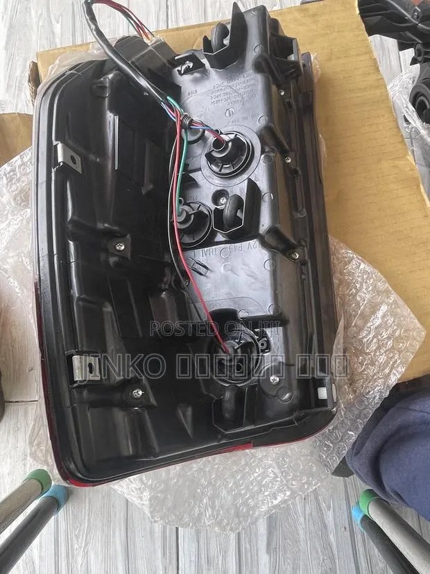 Mitsubishi L200 2020-2026 Taillights · Photo 1