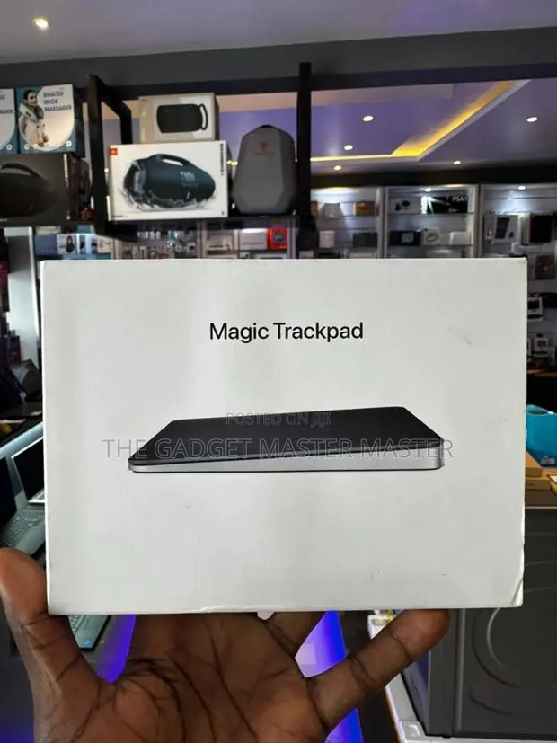 Apple Magic Trackpad USB-C · Photo 1