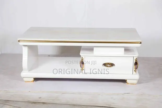 Center Table · Photo 1