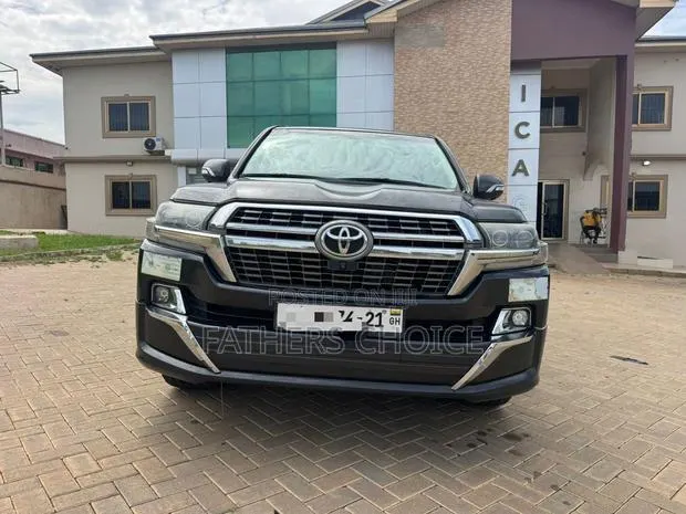 Toyota Land Cruiser 4.0 V6 GX-R 2012 Black · Photo 1