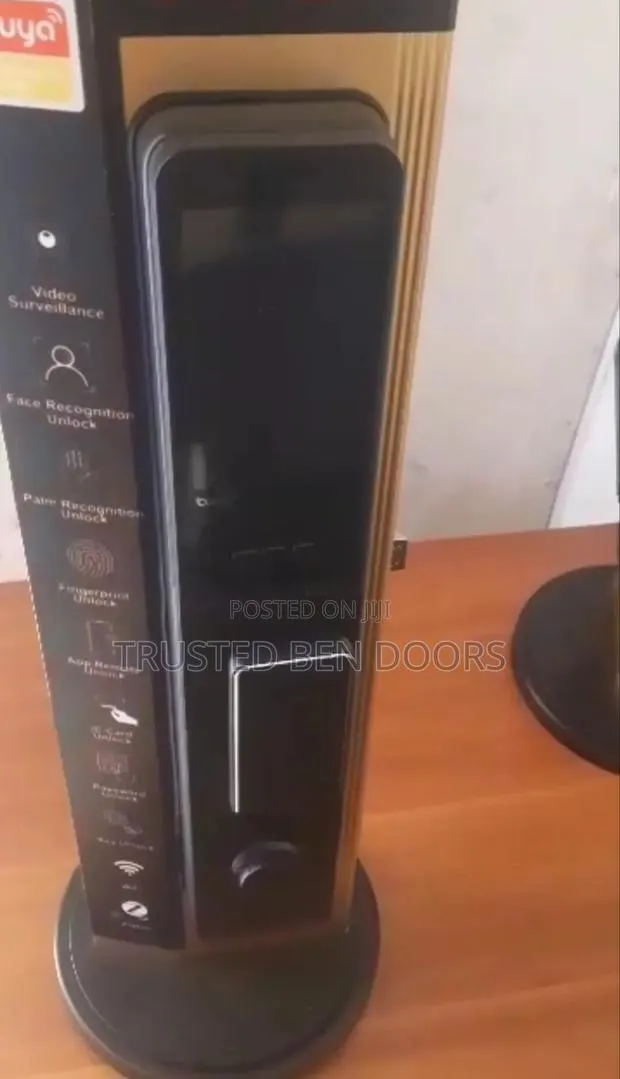 Tuya App Wifi Wireless Smart Biometric Door Lock (Face ID Recognition) · Photo 1