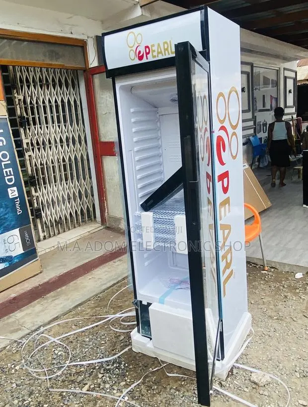 Pearl PVC 424-2b Single Door Electric Display Fridge · Photo 1