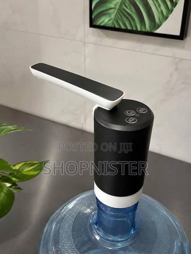 Portable Water Bottle Dispenser · Photo 1