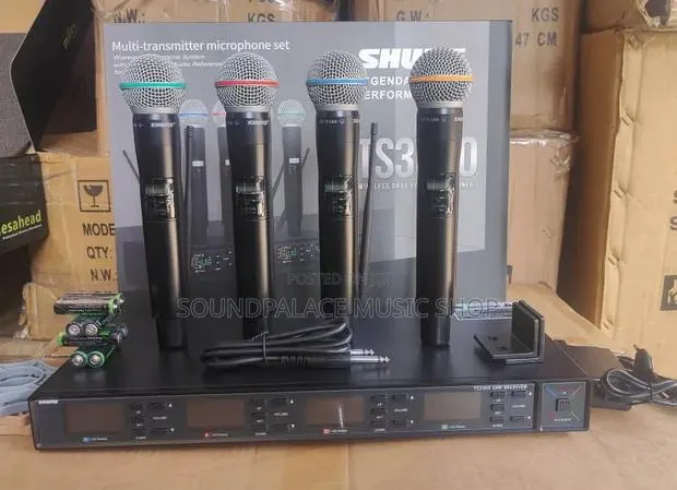 Shure Ts3300 4-in-1 Multi-Transmitter Wireless Uhf Microphone Set. · Photo 1