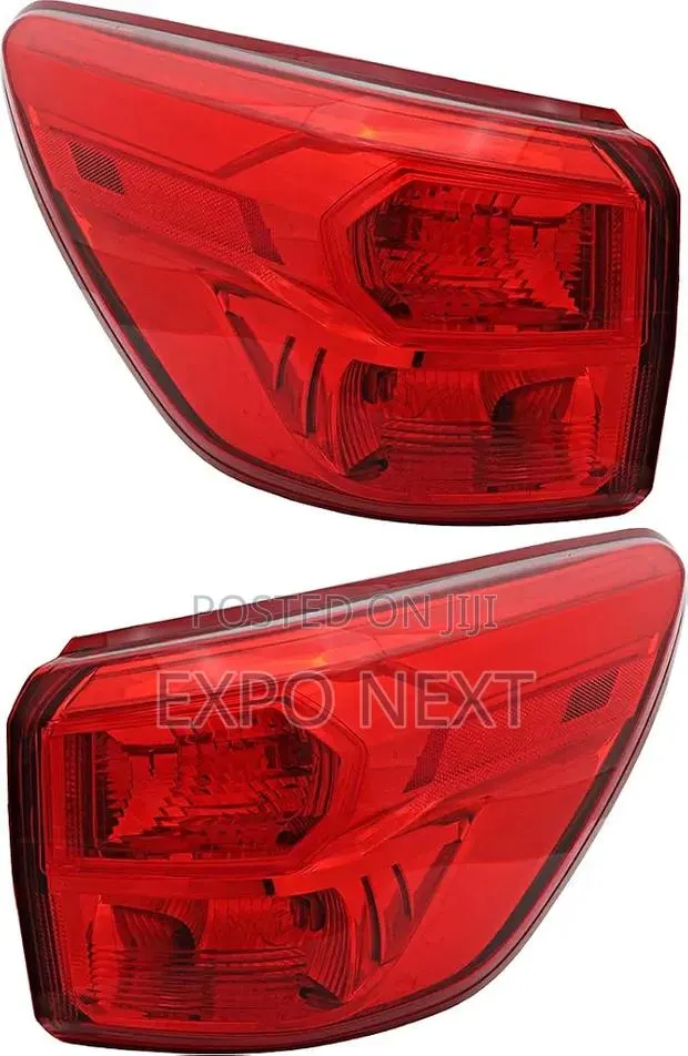 Tail Light Assembly for Nissan Pathfinder 2017-2020 · Photo 1
