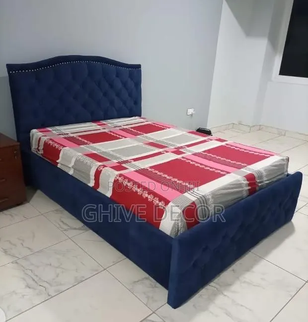 Strong Double Bed · Photo 1