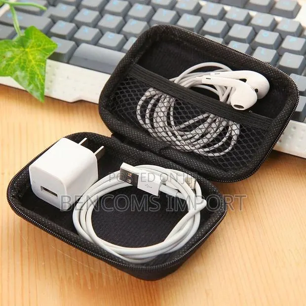Earphone Storage Bag-Black · Photo 1